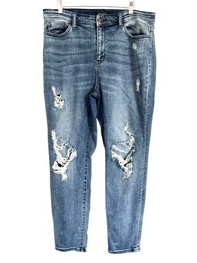 Judy Blue JB82332DK Boyfriend Fit Distressed Jeans Women’s Size 15/32 Medium Was